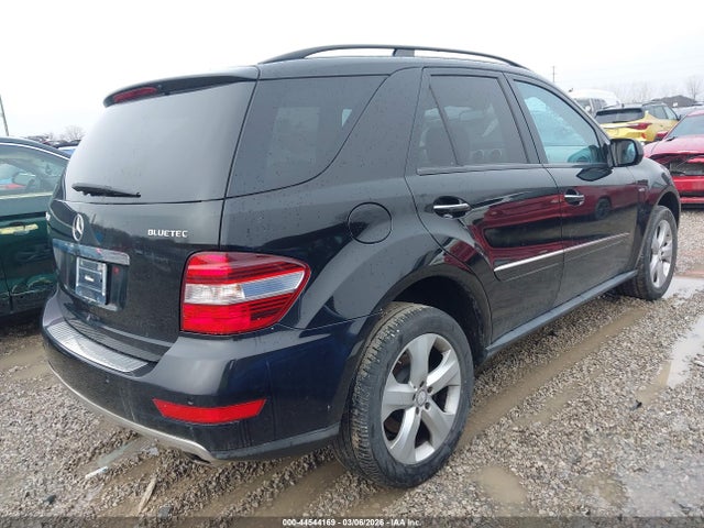 2009 Mercedes-benz Ml 320 Bluetec 4matic მანქანა იყიდება აუქციონზე, vin: 4JGBB25E79A498722, აუქციონის ნომერი: 44544169