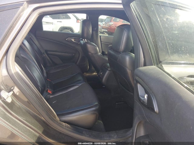 Aukcja sprzedaży 2015 Chrysler 200 S, vin: 1C3CCCDG9FN583360, numer aukcji: 44544220