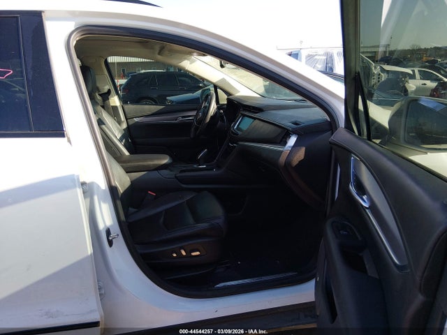 Aukcja sprzedaży 2017 Cadillac Xt5 Luxury, vin: 1GYKNBRS8HZ162938, numer aukcji: 44544257