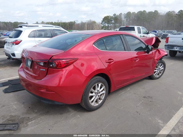 2018 MAZDA MAZDA3 3MZBN1U75JM199310 Photo 3