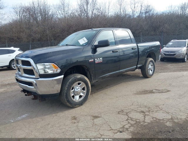 44544269 :رقم المزاد ، 3C6TR5DT7FG645471 vin ، 2015 Ram 2500 Slt مزاد بيع