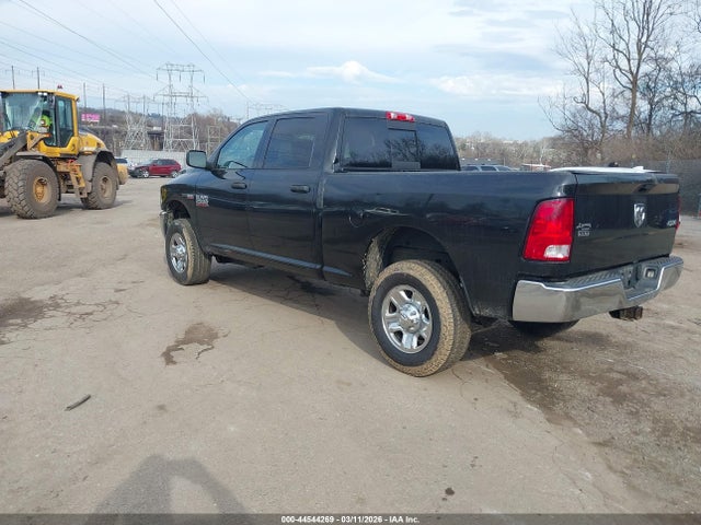 44544269 :رقم المزاد ، 3C6TR5DT7FG645471 vin ، 2015 Ram 2500 Slt مزاد بيع