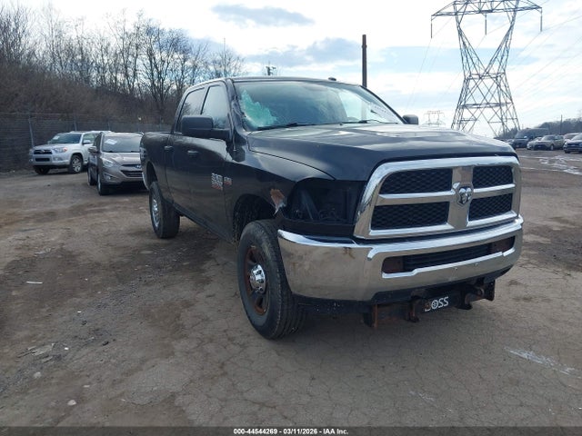 44544269 :رقم المزاد ، 3C6TR5DT7FG645471 vin ، 2015 Ram 2500 Slt مزاد بيع