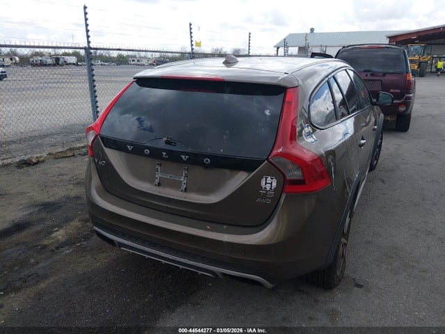 2015 VOLVO V60 CROSS COUNTRY YV4612HK2F1001885 Photo 3