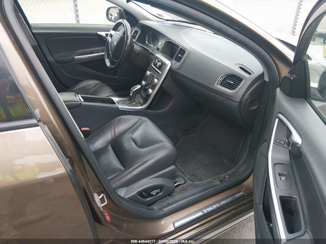 2015 VOLVO V60 CROSS COUNTRY YV4612HK2F1001885 Photo 4