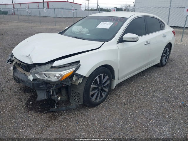 2017 NISSAN ALTIMA 1N4AL3AP3HC133568 Photo 1