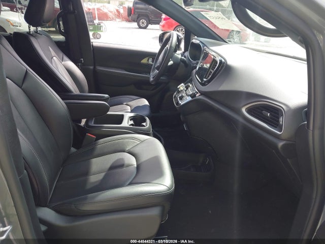 Продаж на аукціоні авто 2025 Chrysler Pacifica Select, vin: 2C4RC1BG1SR504578, номер лоту: 44544321