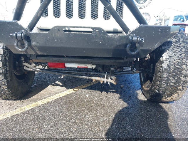 2014 Jeep Wrangler Unlimited Sahara მანქანა იყიდება აუქციონზე, vin: 1C4BJWEG6EL324123, აუქციონის ნომერი: 44544344