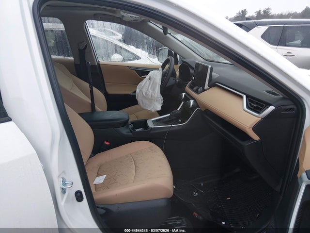 2T3P1RFV6SW633037 Toyota Rav4 Xle