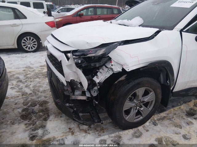 2T3P1RFV6SW633037 Toyota Rav4 Xle