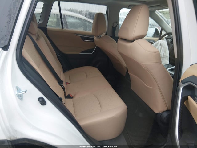 2T3P1RFV6SW633037 Toyota Rav4 Xle