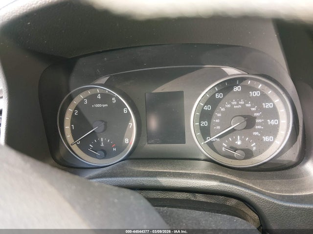5NPD84LF0HH030275 Hyundai ELANTRA SE