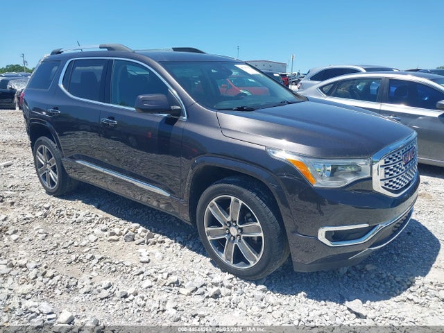 44544388 :رقم المزاد ، 1GKKNXLS6HZ137018 vin ، 2017 Gmc Acadia Denali مزاد بيع