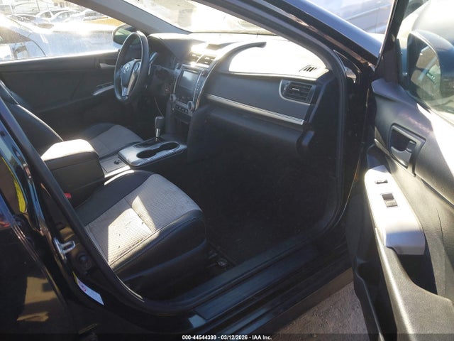 4T1BF1FK3EU762045 Toyota Camry Se Sport