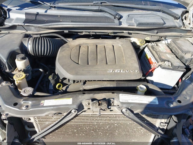44544400 :رقم المزاد ، 2A4RR5DG9BR712575 vin ، 2011 Chrysler Town & Country Touring مزاد بيع