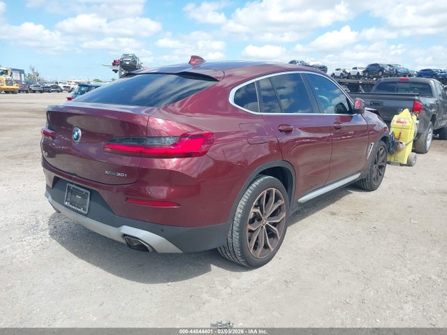 2022 BMW X4 5UX33DT05N9L22089 Photo 3