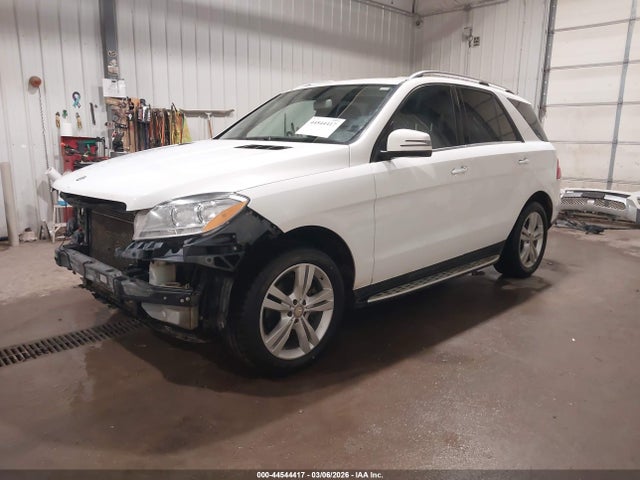 2015 MERCEDES-BENZ ML 350 4JGDA5HB4FA590946 Photo 1