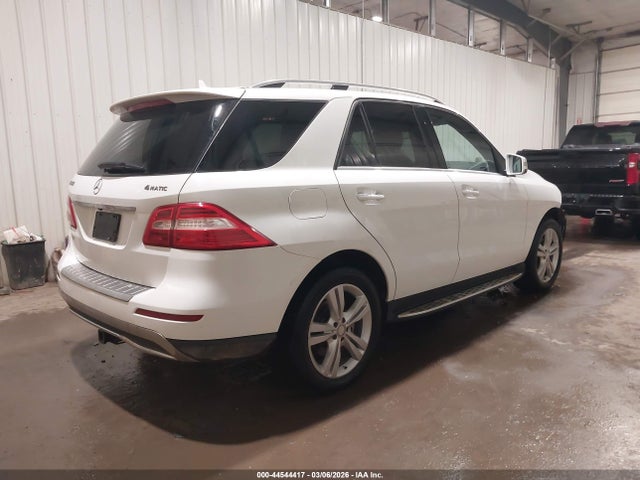 2015 MERCEDES-BENZ ML 350 4JGDA5HB4FA590946 Photo 3