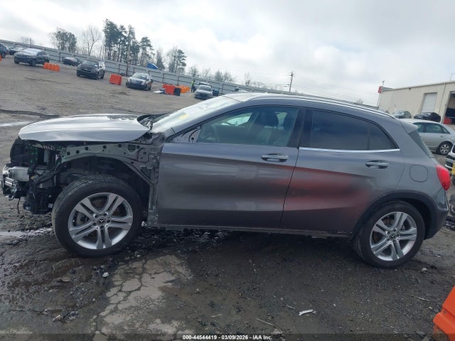 2018 Mercedes-benz Gla 250 4matic მანქანა იყიდება აუქციონზე, vin: WDCTG4GB8JJ417086, აუქციონის ნომერი: 44544419