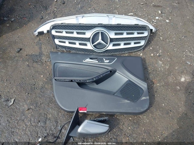 2018 Mercedes-benz Gla 250 4matic მანქანა იყიდება აუქციონზე, vin: WDCTG4GB8JJ417086, აუქციონის ნომერი: 44544419