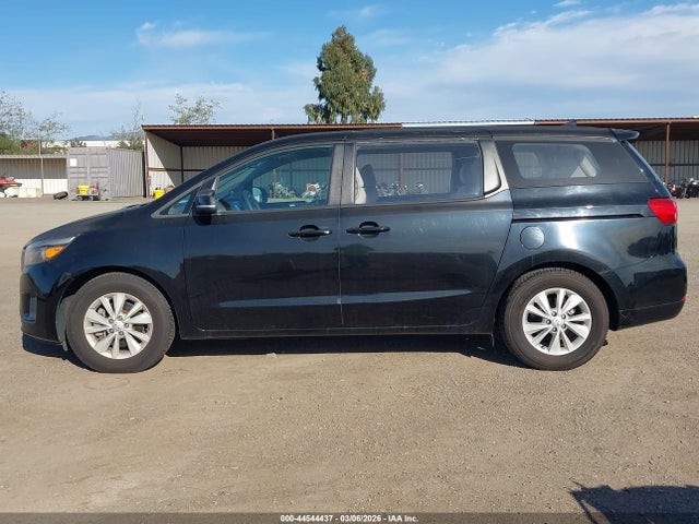 KIA Sedona L 2018 KNDMA5C10J6409145 Image 20