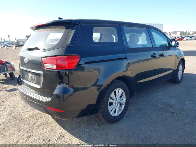 KIA Sedona L 2018 KNDMA5C10J6409145 Image 4