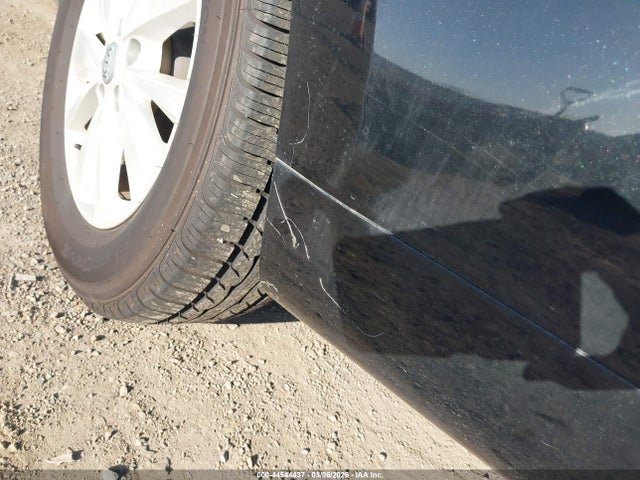 KIA Sedona L 2018 KNDMA5C10J6409145 Image 13
