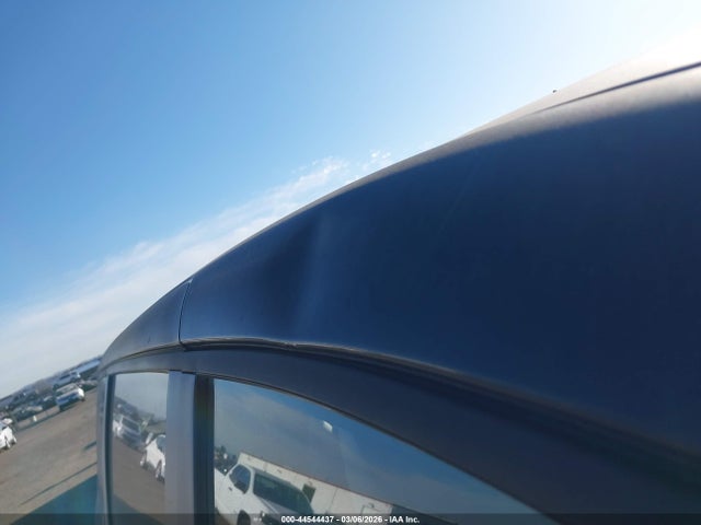 KIA Sedona L 2018 KNDMA5C10J6409145 Image 16