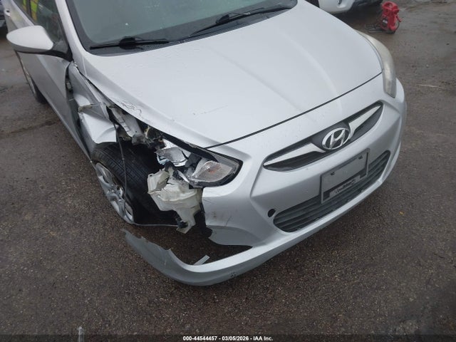 Продажа на аукционе авто 2014 Hyundai Accent Gls, vin: KMHCT4AE6EU743571, номер лота: 44544457