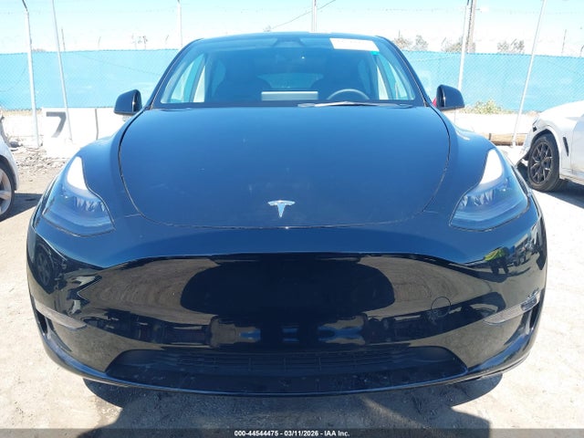 2023 Tesla Model Y Awd/long Range Dual Motor All-wheel Drive მანქანა იყიდება აუქციონზე, vin: 7SAYGDEE0PF850378, აუქციონის ნომერი: 44544475