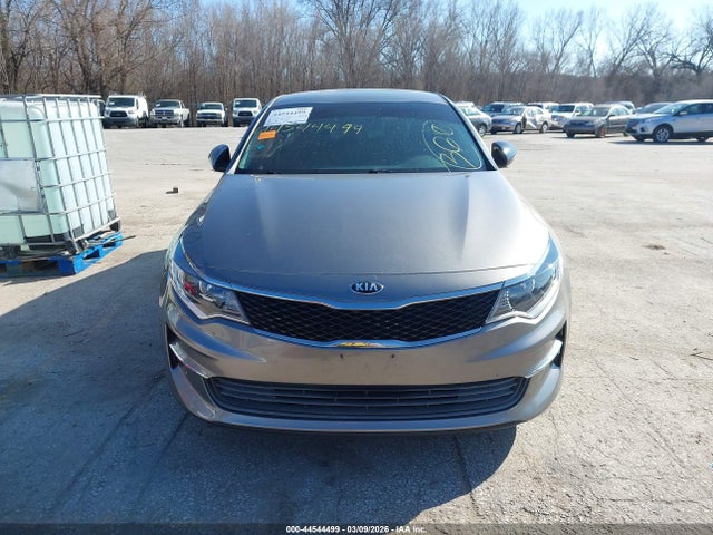 Auction sale of the 2018 Kia Optima Lx, vin: 5XXGT4L34JG180604, lot number: 44544499