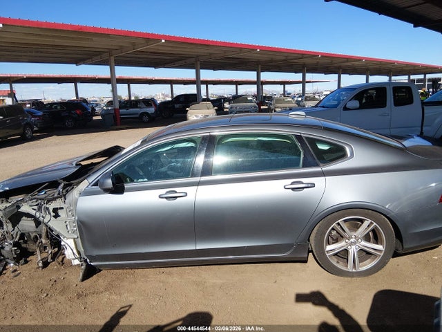 Aukcja sprzedaży 2018 Volvo S90 T5 Momentum, vin: LVY982AK4JP018725, numer aukcji: 44544544