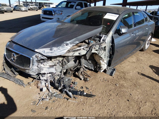 Aukcja sprzedaży 2018 Volvo S90 T5 Momentum, vin: LVY982AK4JP018725, numer aukcji: 44544544