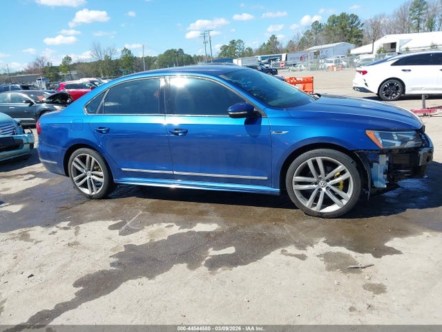 1VWDT7A35HC049101 Volkswagen Passat 1.8t R-line