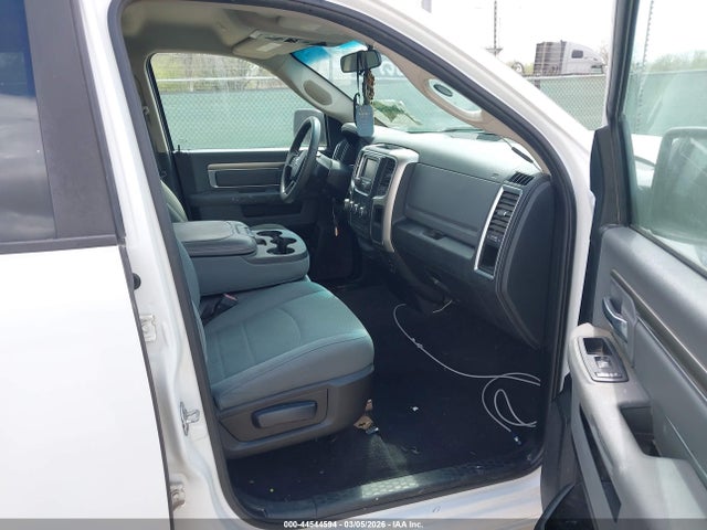 44544594 :رقم المزاد ، 1C6RR6GT6HS523711 vin ، 2017 Ram 1500 مزاد بيع