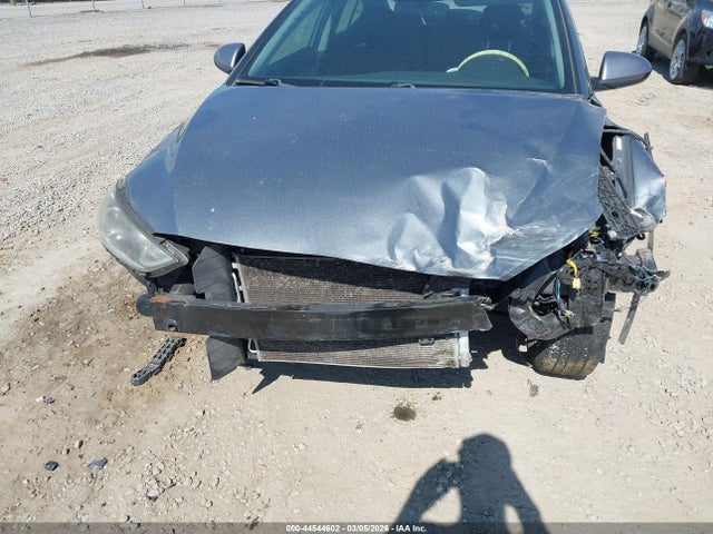 KMHD84LF5JU553671 Hyundai Elantra Value Edition