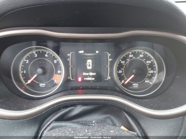 44544607 :رقم المزاد ، 1C4PJLCB0EW252829 vin ، 2014 Jeep Cherokee Latitude مزاد بيع
