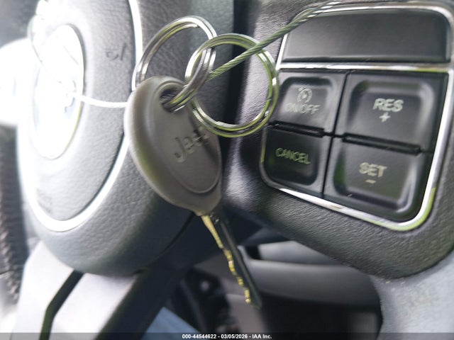 44544622 :رقم المزاد ، 1C4NJPBA0GD676839 vin ، 2016 Jeep Patriot Sport Se مزاد بيع