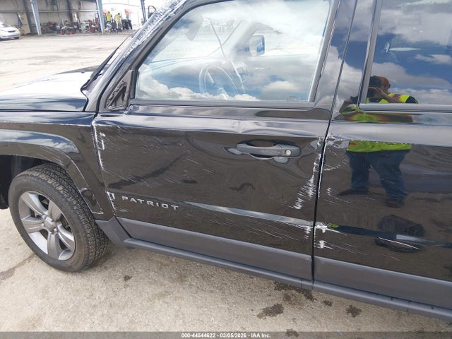 44544622 :رقم المزاد ، 1C4NJPBA0GD676839 vin ، 2016 Jeep Patriot Sport Se مزاد بيع