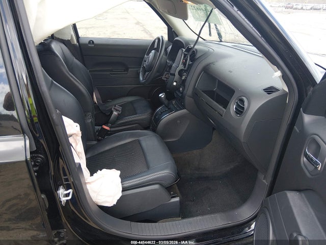 44544622 :رقم المزاد ، 1C4NJPBA0GD676839 vin ، 2016 Jeep Patriot Sport Se مزاد بيع