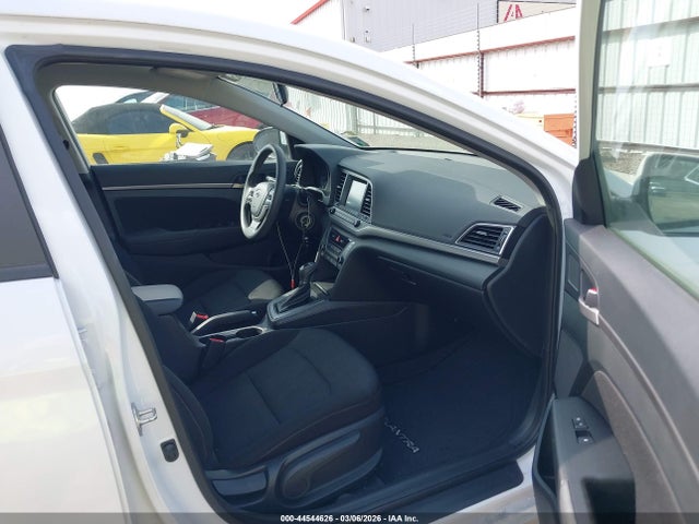 5NPD84LF3JH386368 Hyundai ELANTRA SEL