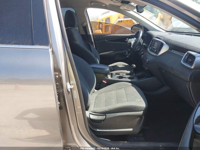 KIA Sorento 2.4l Lx 2016 5XYPG4A35GG084962 Image 5
