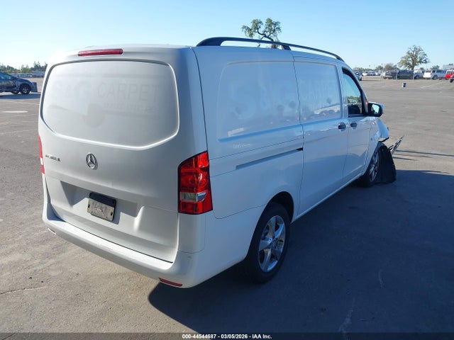 2017 MERCEDES-BENZ METRIS WD3PG2EA9H3295854 Photo 3