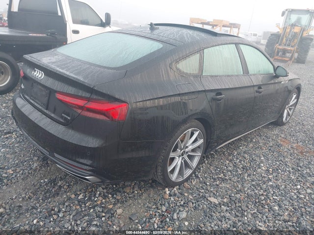 2025 AUDI A5 SPORTBACK WAUDACF57SA009033 Photo 3