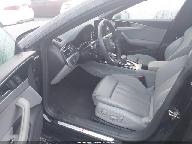 2025 AUDI A5 SPORTBACK WAUDACF57SA009033 Photo 4