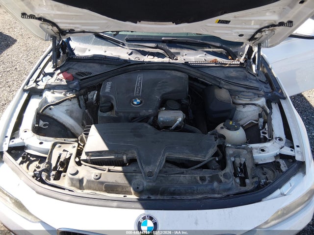 2017 Bmw 320i მანქანა იყიდება აუქციონზე, vin: WBA8E1G37HNU18223, აუქციონის ნომერი: 44544735