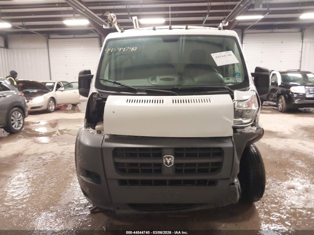 44544740 :رقم المزاد ، 3C6TRVAG4EE100619 vin ، 2014 Ram Promaster 1500 Low Roof مزاد بيع
