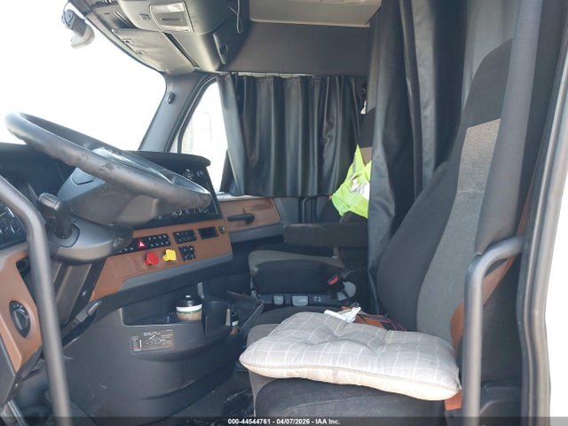 Freightliner New Cascadia 126 2019 3AKJHHDR3KSJW9030 Image 7