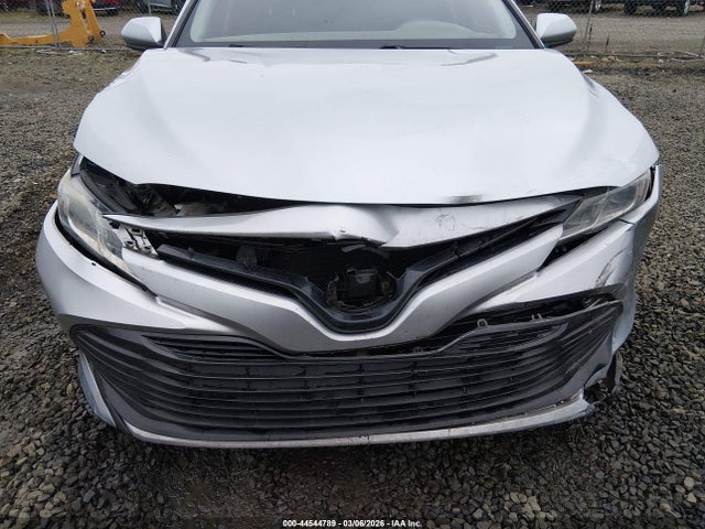 4T1B11HK2JU590757 Toyota CAMRY LE