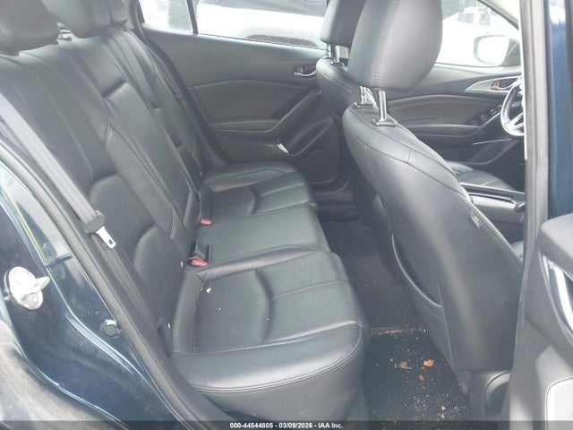 Продажа на аукционе авто 2018 Mazda Mazda3 Touring, vin: 3MZBN1V31JM182452, номер лота: 44544805